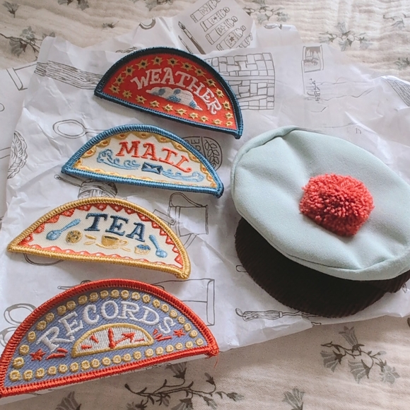 Hazel Village Village Duties Hat & Patches for Dolls - Picture 5 of 7